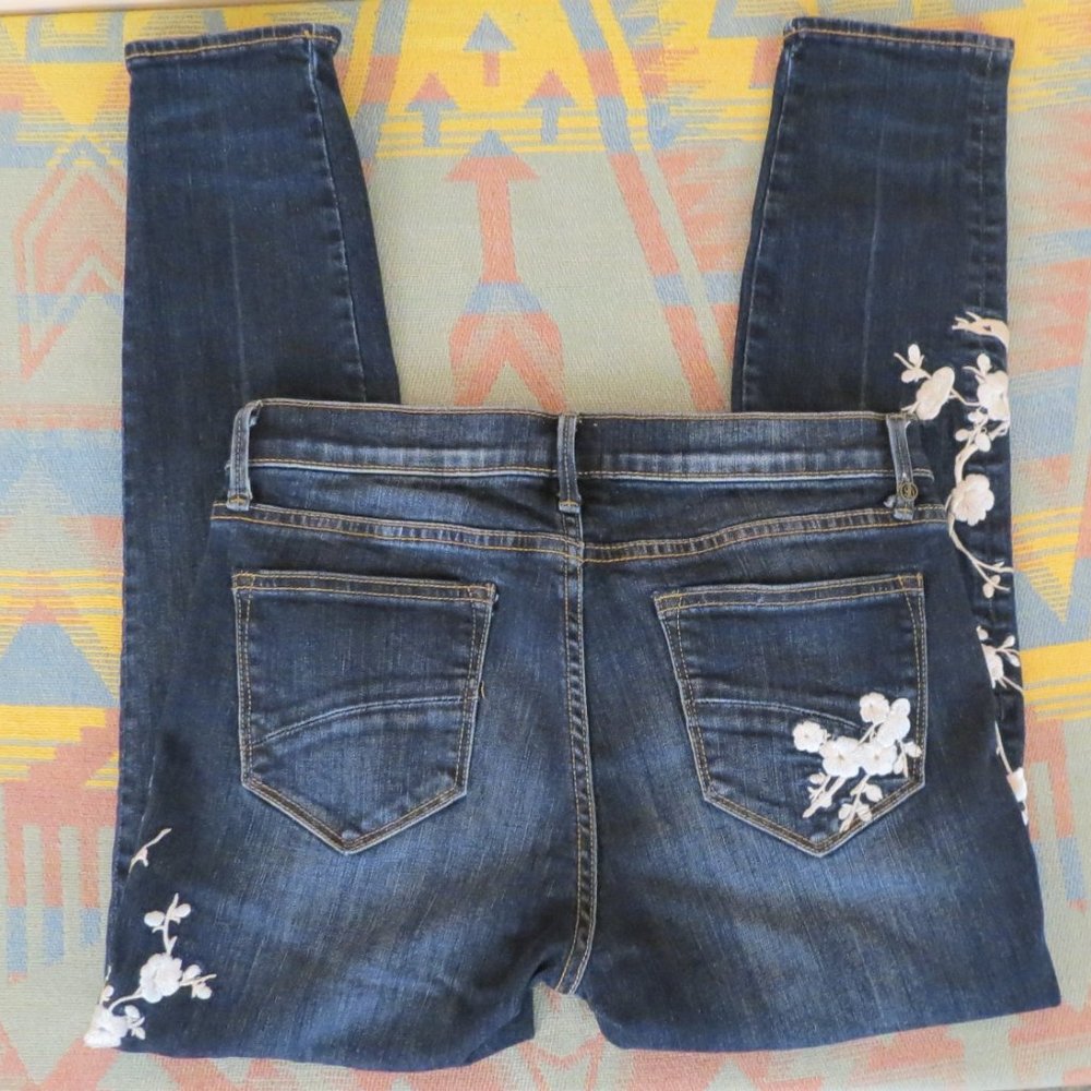 Driftwood Sundance Embroidered Floral Skinny Jeans - Picture 3 of 5